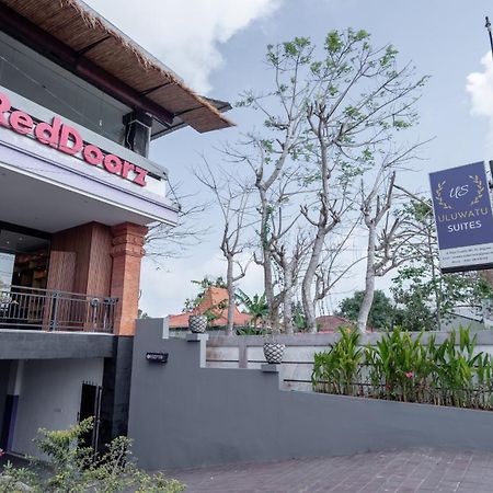 Reddoorz @ Uluwatu Suites Extérieur photo