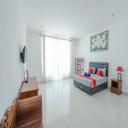 Reddoorz @ Uluwatu Suites Extérieur photo