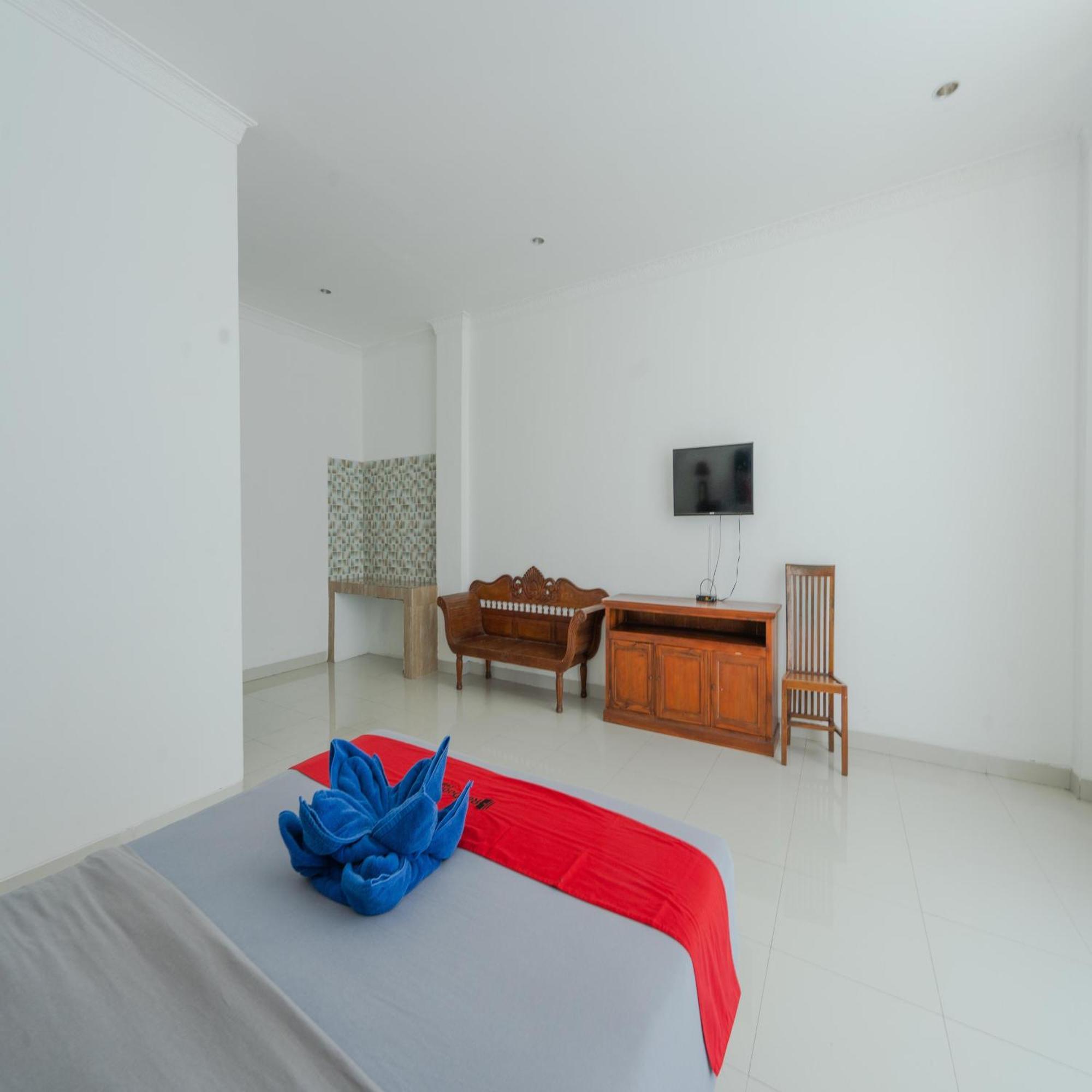 Reddoorz @ Uluwatu Suites Extérieur photo